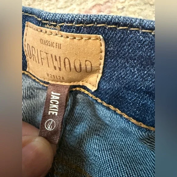 Driftwood Jeans Womens Size 29 Jackie Dark Wash Floral Embroidery Skinny Destroy - Picture 2 of 7